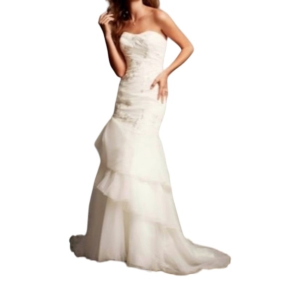 GALINA Signature Strapless Ivory Wedding Dress KP3622 floral detail NWT - Size 6 - Picture 3 of 16